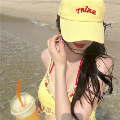 霓虹灯下的哨兵